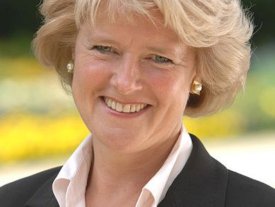 Kulturstaatsministerin Prof. Monika Gruetters, Wikipedia