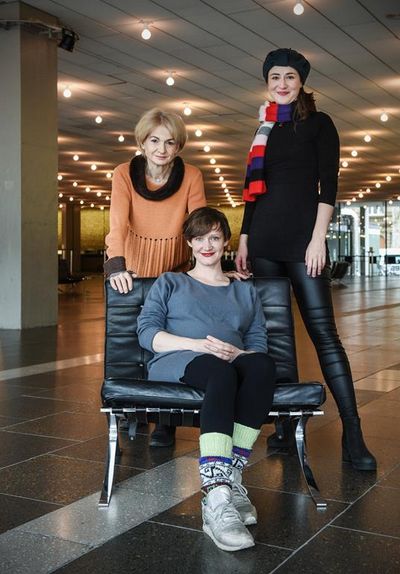 Die Schauspielerinnen Sophie Arbeiter, Maria Munkert und Ragna Pitoll sprechen ueber Themen wie Chancengleichheit und Gleichberechtigung