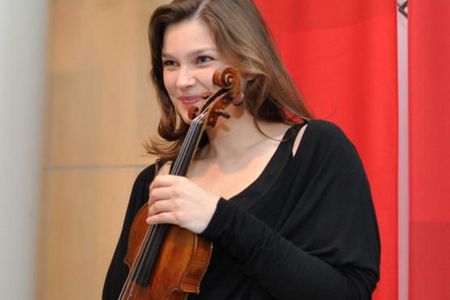 Janine Jansen konzertiert mit dem hr-Sinfonieorchester Foto: hr