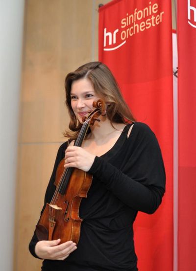 Janine Jansen konzertiert mit dem hr-Sinfonieorchester Foto: hr