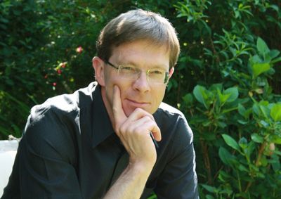 Der Organist Juergen Sonnentheil stellt ausgewaehlte Werke Middelschultes vor
