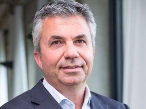 Socialbakers CEO Yuval Ben-Itzhak glaubt das TikTok wird seinen rasanten Aufstieg fortsetzen wird Socialbakers CEO Yuval Ben-Itzhak glaubt das TikTok wird seinen rasanten Aufstieg fortsetzen wird