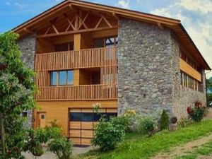 Rustikale Außenmauern und stilvolles Interieur sorgen im Proefinghof in Partschins Suedtirol fuer ein spezielles Wohnerlebnis Rustikale Außenmauern und stilvolles Interieur sorgen im Proefinghof in Partschins Suedtirol fuer ein spezielles Wohnerlebnis