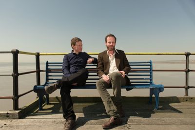 Ulrich Schnause und Mark Peters bieten eine fantastische Reise durch expressionistische Klangwelten Ulrich Schnause und Mark Peters bieten eine fantastische Reise durch expressionistische Klangwelten