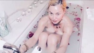 Madonna inszeniert sich als Quarantaene-Opfer