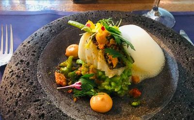 Haute Cuisine zu fairen Preisen geniessen Mallorca-Besucher im Restaurant von Sternekoch Adrián Quetglas in Palma