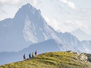 Von 23. bis 25. Juni 2023 erwartet Sommerurlauber das erste Bergsport Festival in St. Anton am Arlberg mit vielfältigen Aktivitäten und einem abwechslungsreichen Programm