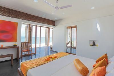 Die Gaestebungalows im Erandia Marari Ayurveda Beach Resort in Kerala sind absolut strahlenfreie Zone