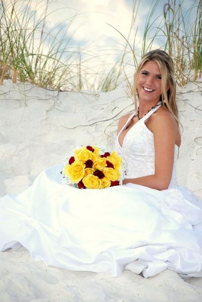 Braut am Strand  Emerald Coast