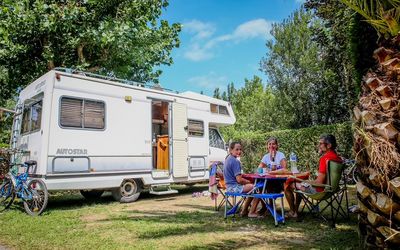 Urlaub auf vier Rädern: Camping an Frankreichs Atlantikküste