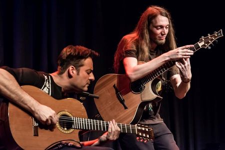 Gitarrenkuenstler André Krengel und Mike Dawes