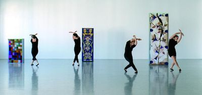 Ausstellung in Wien: SHARON LOCKHART | NOA ESHKOL - einzigartige Begegnung mit der Arbeit der israelischen Tanzkomponistin bis 24. Februar 2013