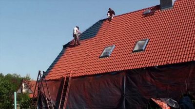 In früheren Zeiten waren Dachziegel in erster Linie in Rot gehalten