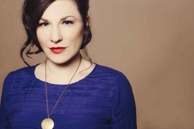 Christa Couture ist Singer- und Songwriterin