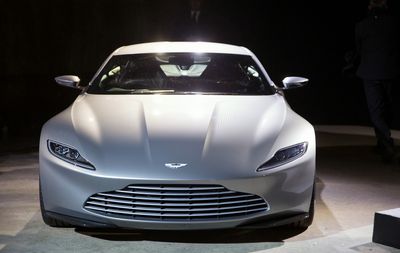 James Bond Auto Aston Martin