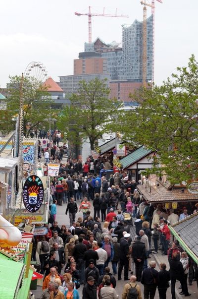 Hamburger Hafen feiert Geburtstag