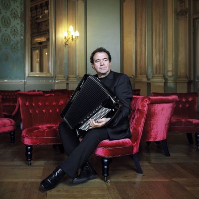 Richard Galliano gibt Konzert beim Mozartfest Wuerzburg