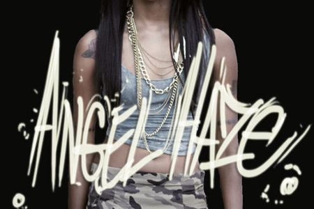 Wie aus dem Nichts tauchte mit Angel Haze kürzlich eine neue selbsbewusste Stimme des amerikanischen HipHop auf, die die tradierten Ideale des Genres gehörig auf den Kopf stellt. Die 21-jährige Sängerin und Rapperin entzieht sich allen üblichen Rollenmodellen, die für Frauen im Rap gelten.