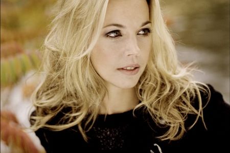 Mojca Erdmann gibt Mozart-Konzert in Essen