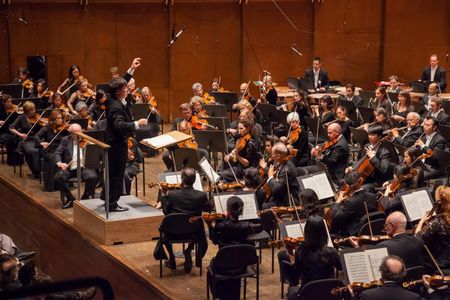 Alan Gilbert dirigiert die New York Philharmonic