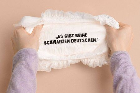 Mit der "Sch*** Drauf"-Edition gibt der Windelhersteller Little Big Change ein politisches Statement ab