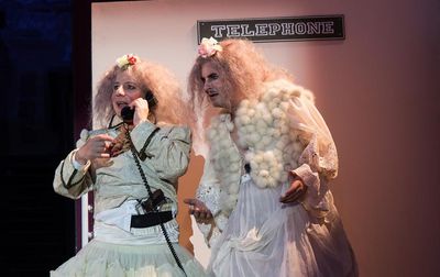 Ganoven-Stueck - Heidelberger Schlossfestspiele