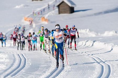 Beim legendären Dolomitenlauf in Lienz/Osttirol, Österreichs größter Langlaufveranstaltung, stellen sich Profis sowie Amateure den kräftezehrenden Herausforderungen in den Disziplinen Langlauf Classic und Freie Technik