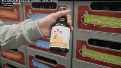 Kein Alkohol in WPP-Agenturen. Wir helfen Getarnt als Apfelschorle, Orangensaft, Mineralwasser belieferte die Brauerei Astra die Agenturen mit - klar! - Bier