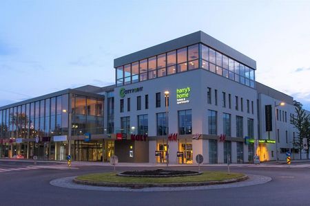 Bewährtes Konzept, neues Design – am 16. Juni 2021 eröffnet harry’s home Steyr in Oberösterreich seine Türen