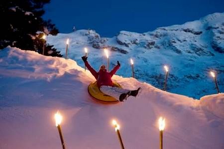 Guten Rutsch ins neue Jahr, im Klosterdorf Engelberg in der Zentralschweiz nimmt man die Wuensche woertlich