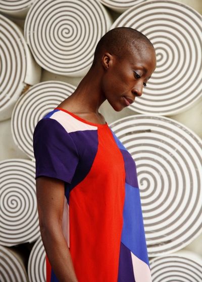 Rokia Traore präsentiert malische Volksmusik und populaere westliche Musik
