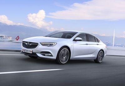 Opel prasentiert neuen Insignia in Genf