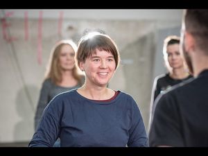 Theaterpaedagogin Aline Bosselmann inszeniert Nichtsnutze voller Tatendrang für Zuschauer ab 10 Jahre