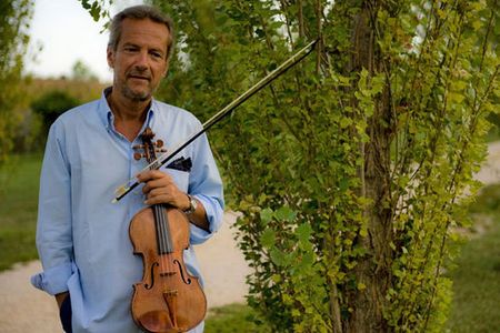 Musik Klassik: Spontanietät und Spritzigkeit der Kompositionskunst des italienischen Meisters Giuliano Carmignola - VIVALDI CON MOTO