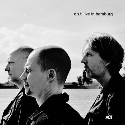 Neues Album 4er Vinyl: E.s.t. Live In Hamburg des Jazztrios