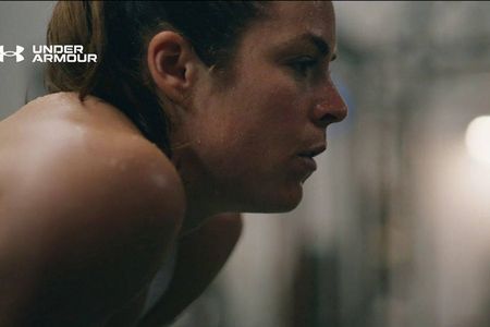 Im neuen Under-Armour Spot fließt viel Schweiss