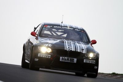 Im McLaren MP4-12C GT3 gelang der Sprung unter die ersten zehn des Gesamtklassements