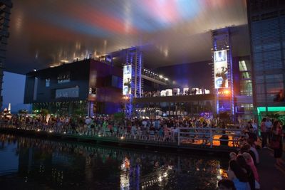 Das Blue Balls Festival ist ein enommiertes Musik- und Kunst-Festival der Schweiz Das Blue Balls Festival ist ein enommiertes Musik- und Kunst-Festival der Schweiz