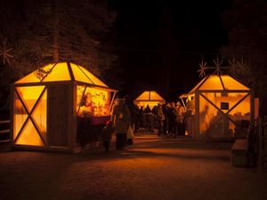 Besonders schön ist der Weihnachtszauber am Karer See bei Dunkelheit