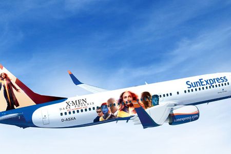 X-MEN: DARK PHOENIX Kooperation mit SunExpress Sonderbeklebung zum Start des Mega-Blockbusters
