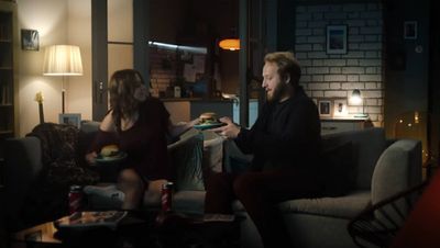 Lidl überzeugt mit frecher Hommage an Coke-Spot
