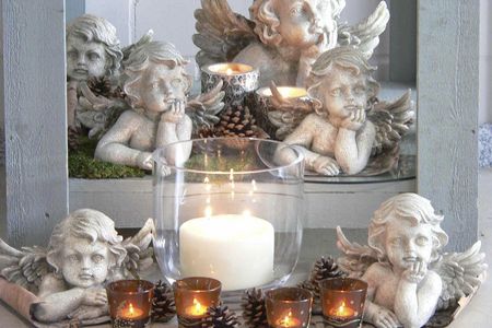 Stil Engel und Kerzen fuer Weihnachten