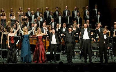 Mojca Erdmann, Angela Brower, Miah Persson, Yannick Nezet-Seguin, Rolando Villazón, Adam Plachetka, Allessandro Corbelli